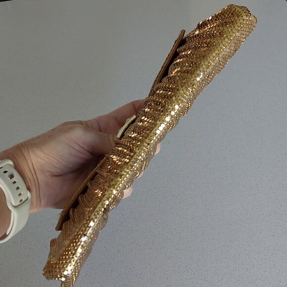 Whiting & Davis Vintage Gold Mesh Special Occasion Clutch Purse - Picture 13 of 16